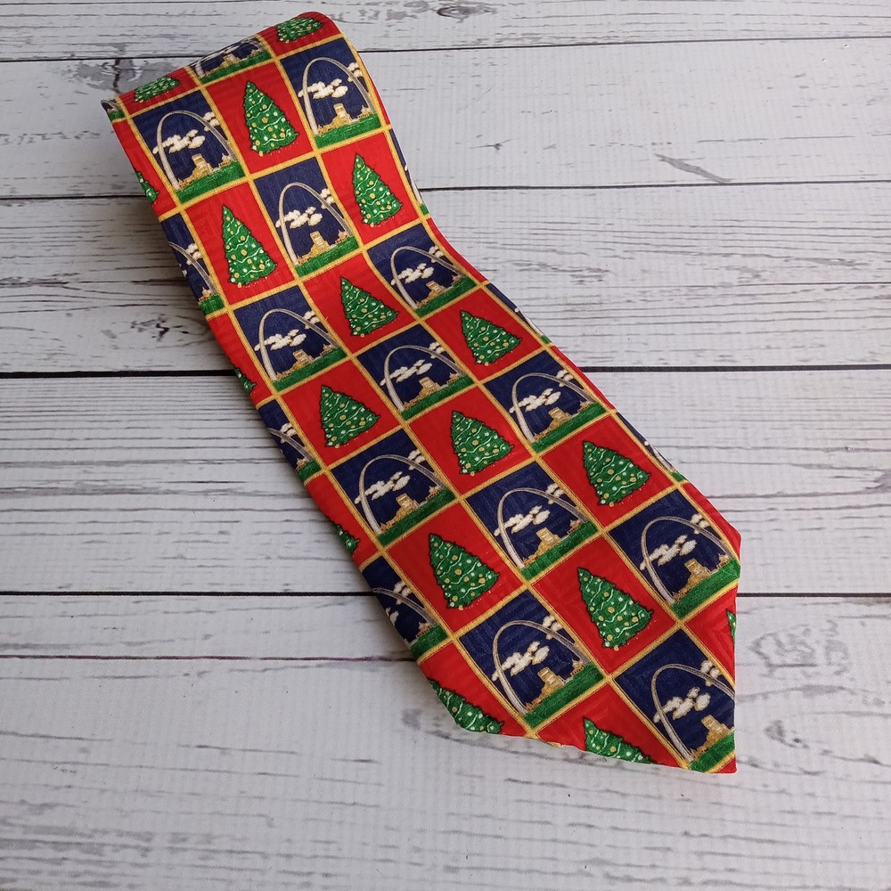 St Louis Missouri Gateway‎ Arch Christmas 100% Silk Novelty Holiday Mens Necktie